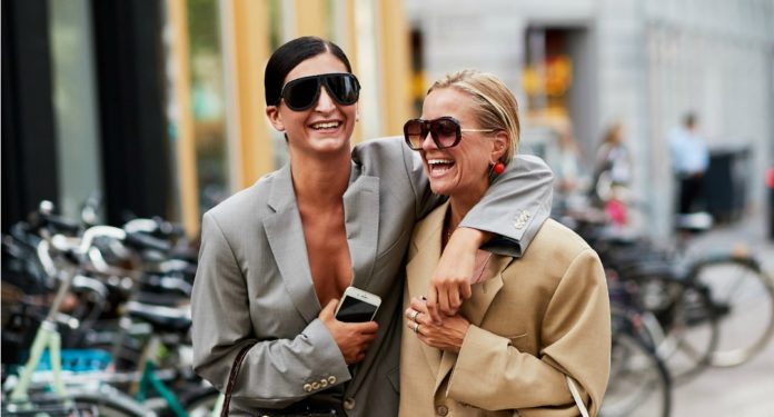 Hottest sunglasses trends in 2019 you don't want to miss out
