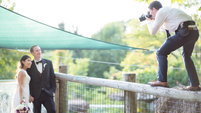 How to choose the best wedding photographer
