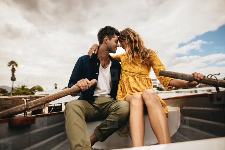 A Guide to Connecting with a Romantic Partner on a Deeper Level