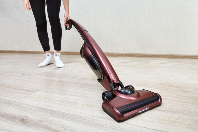 What You Need To Know About The Best Cordless Vacuum For Hardwood