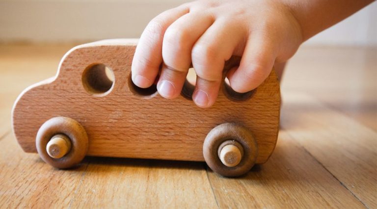 Why Wooden Toys Are Good For Children?