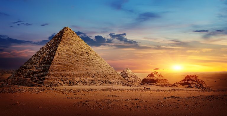 A Travel Guide for the First Time Visitors to Egypt