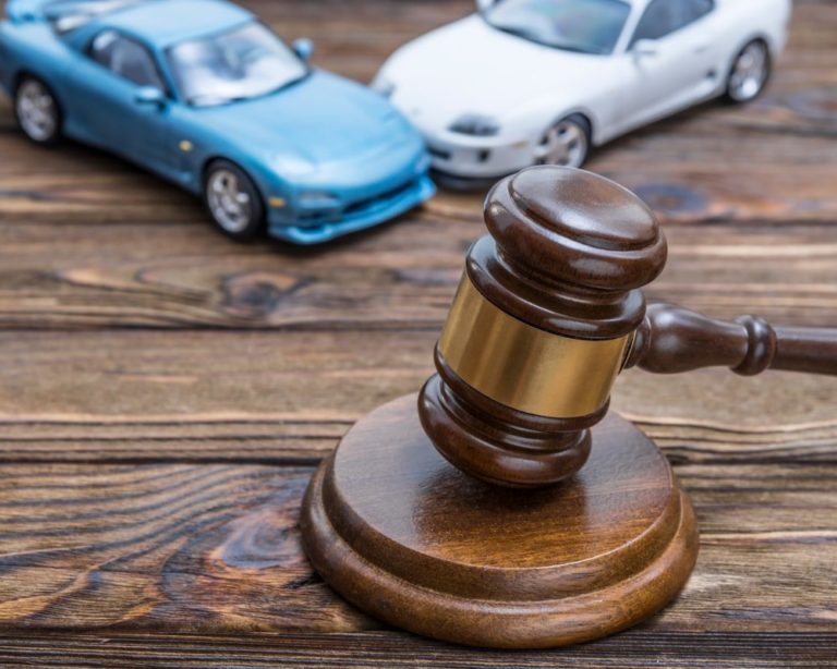 Benefits of hiring a Car Accident Lawyer