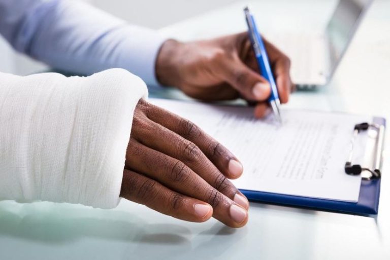 Suffering an Injury at Work – What to do?