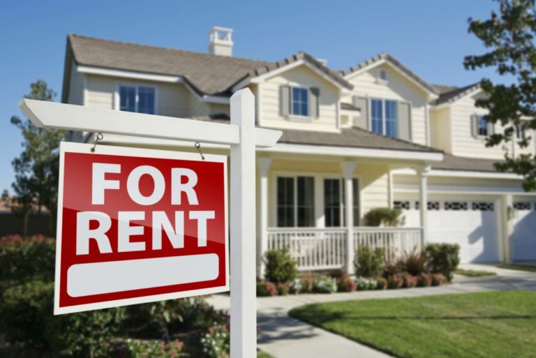 5 Reasons Why Renting is Better Than Buying Property