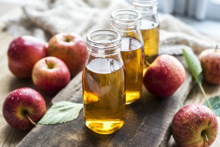 14 Incredible Uses for Apple Cider Vinegar – 2023 Guide