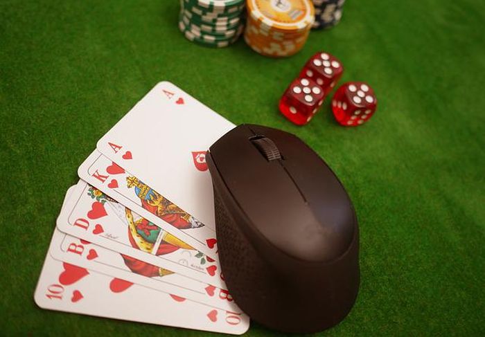 How To Win At Online Casinos Every Time