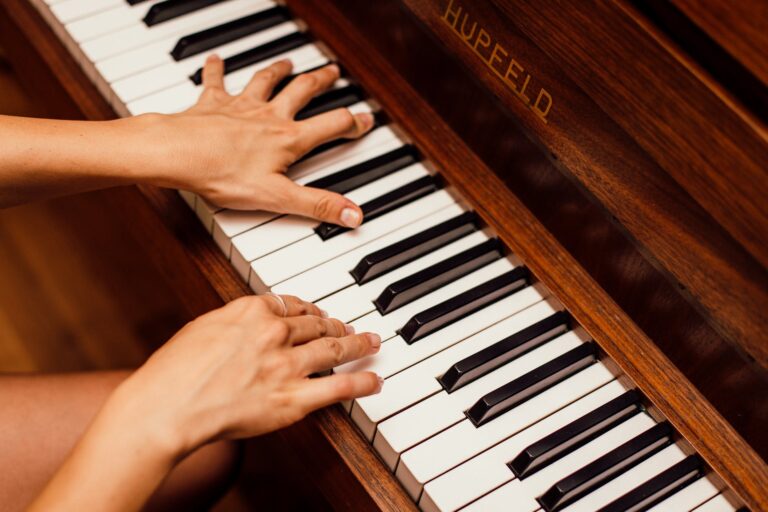 8 Reasons Why Learning to Play the Piano Now Makes Sense – 2023 Review