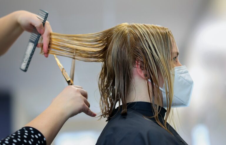 Things to Avoid Once You Suffer from Hair Damage at a Salon
