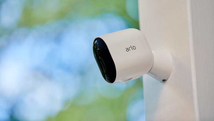 Find all Arlo’s Add-ons for your Digicam
