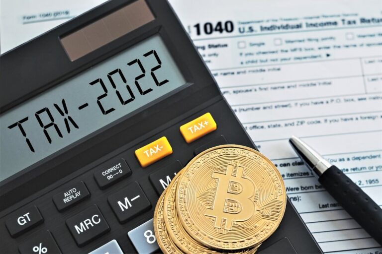 how to keep track of crypto for taxes