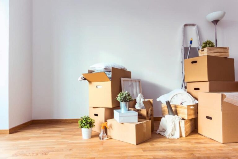 Storage Smarts: 5 Tips for Moving into Your New Storage Unit