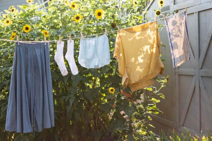 hanging clothes outside to save energy in summer months
