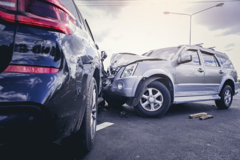 Settlement or Trial? Deciding the Best Path for Your Car Accident Case