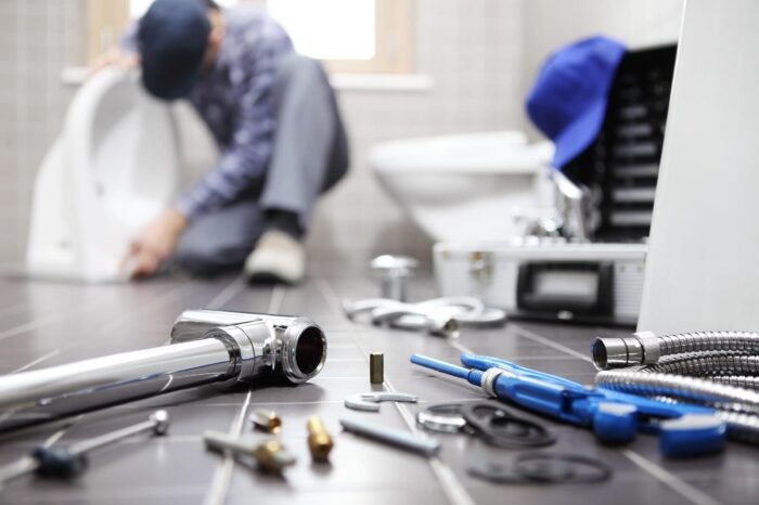 The Advantages Of Hiring An Emergency Plumbing Services